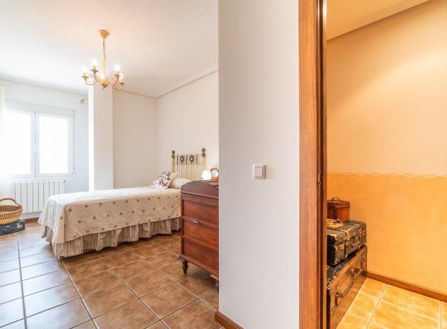 Herverkoop - Appartement / flat - Almoradi - Las heredades