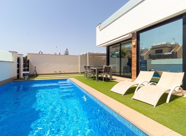 Reventa - Villa - Lo Pagan - San Pedro del PInatar