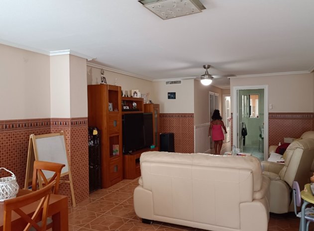 Herverkoop - Appartement / flat - Elche