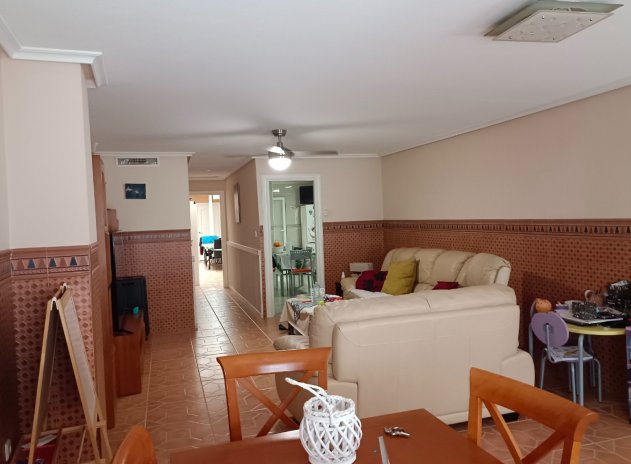 Herverkoop - Appartement / flat - Elche