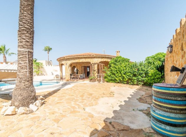 Resale - Villa - Orihuela Costa - Los Balcones