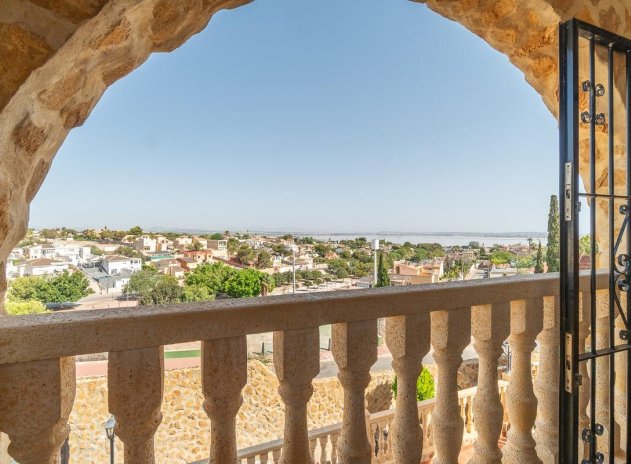 Herverkoop - Villa - Orihuela Costa - Los Balcones