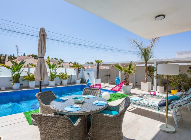 Reventa - Villa - Torrevieja - La siesta