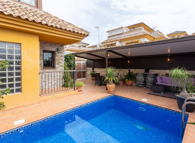 Reventa - Semi - Detached Villa - Los Montesinos - La Herada