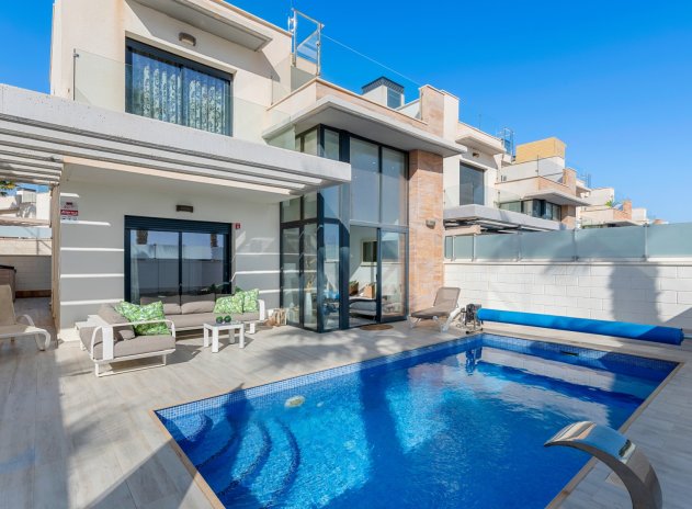 Revente - Villa - Orihuela Costa - Lomas de Cabo Roig