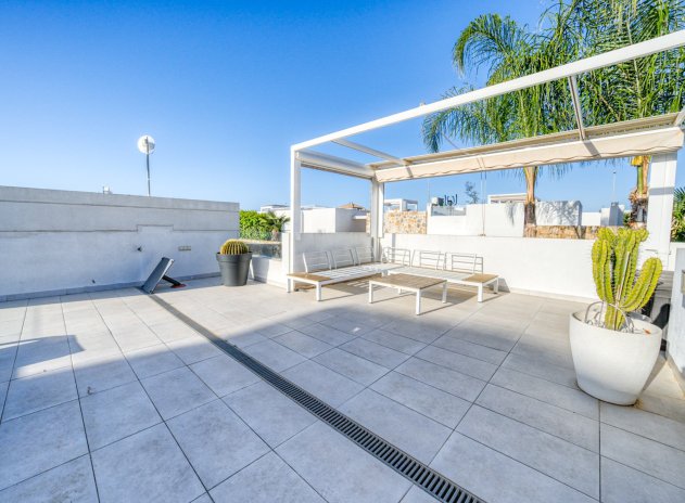 Resale - Villa - Lomas de Cabo Roig