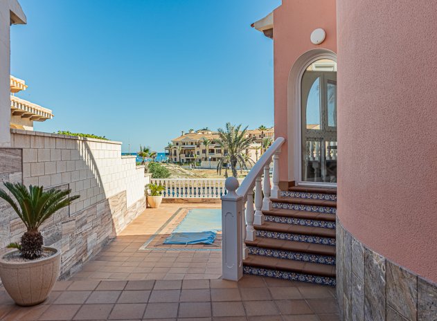 Reventa - Villa - La Zenia - Beachside