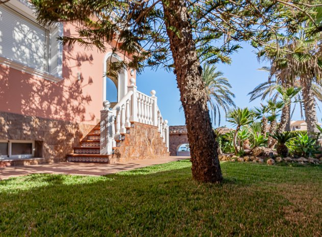 Reventa - Villa - La Zenia - Beachside