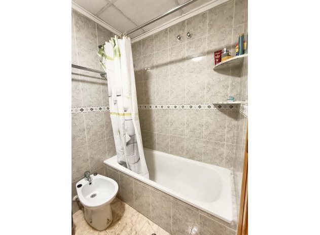 Reventa - Apartamento / piso - Torrevieja - Torrevieja Centre