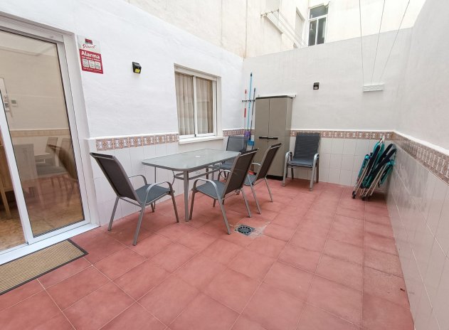 Wiederverkauf - Wohnung - Torrevieja - Torrevieja Centre