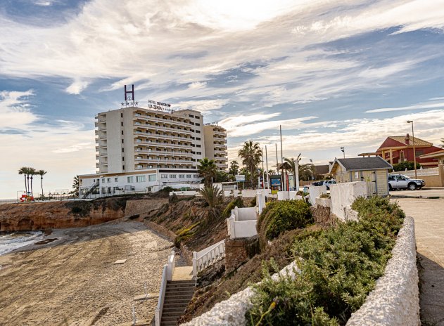 Wiederverkauf - Villa - La Zenia - Beachside