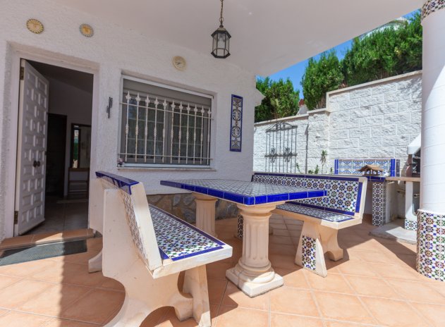 Reventa - Villa - La Zenia - Beachside