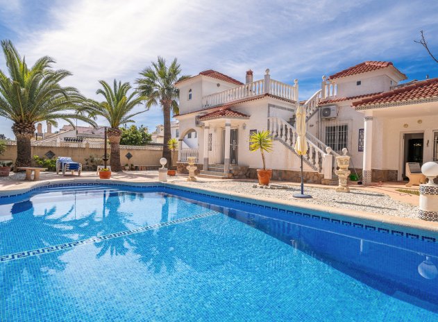 Reventa - Villa - La Zenia - Beachside