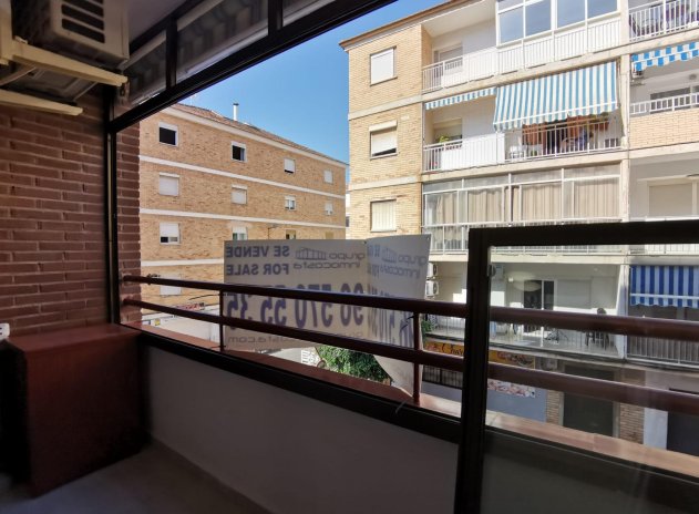 Herverkoop - Appartement / flat - Torrevieja - Estacion de autobuses