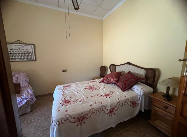 Resale - Town House - Daya Vieja - Huerta