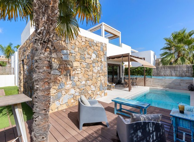 Wiederverkauf - Villa - Orihuela Costa - Lomas de Cabo Roig