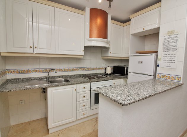 Resale - Apartment / flat - Villamartin - Villamartín