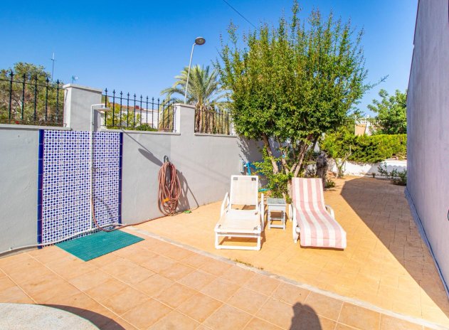 Reventa - Villa - Torrevieja - Los balcones