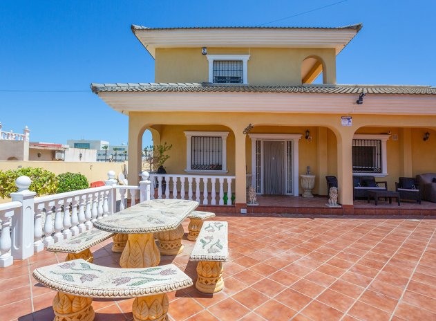 Wiederverkauf - Villa - Torrevieja - Los Balcones