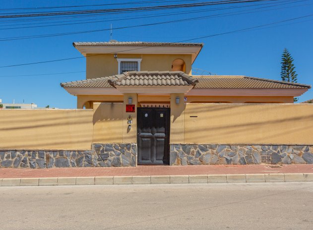 Wiederverkauf - Villa - Torrevieja - Los Balcones