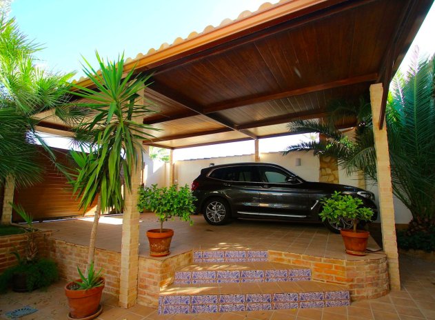 Wiederverkauf - Villa - Torrevieja - Aguas Nuevas II