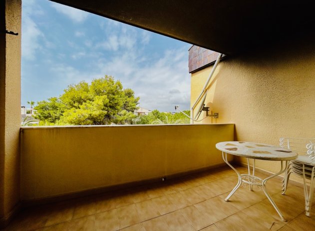 Herverkoop - Appartement / flat - Torrevieja - Punta Prima