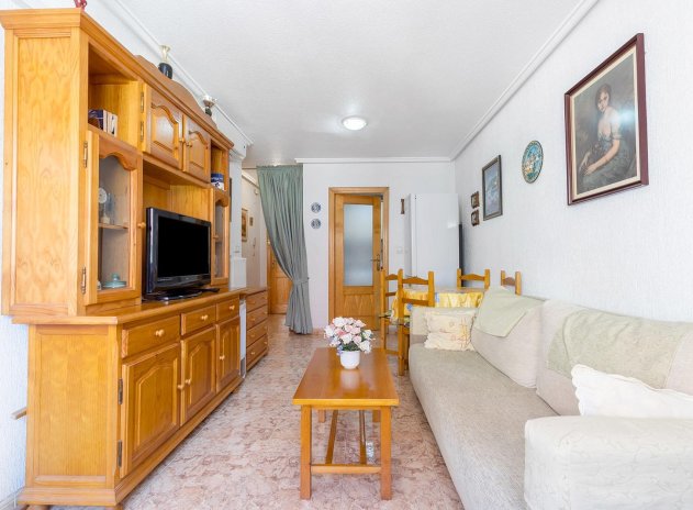 Herverkoop - Appartement / flat - Torrevieja - Estacion de autobuses