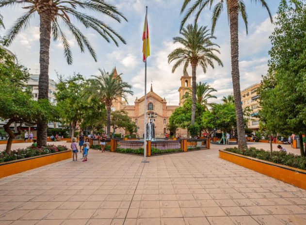 Wiederverkauf - Wohnung - Torrevieja - Estacion de autobuses