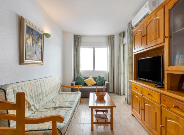 Resale - Apartment / flat - Torrevieja - Estacion de autobuses