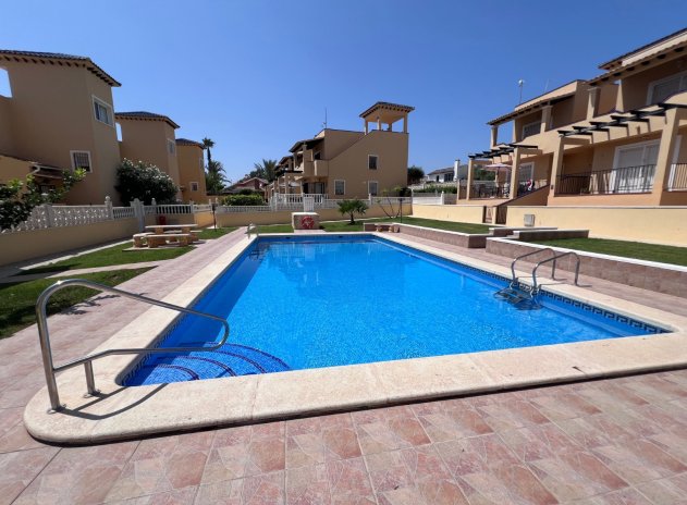 Reventa - Villa - Orihuela - Villamartin