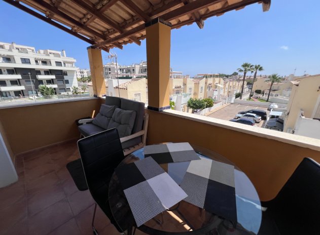 Resale - Villa - Orihuela - Villamartin