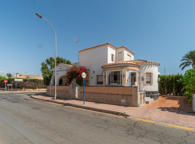 Herverkoop - Villa - Orihuela Costa - La Florida