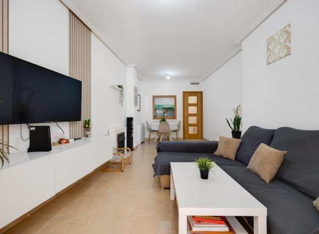 Wiederverkauf - Wohnung - Torrevieja - Villa Madrid