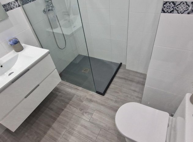 Reventa - Apartamento / piso - Alicante - Playa de la Albufereta