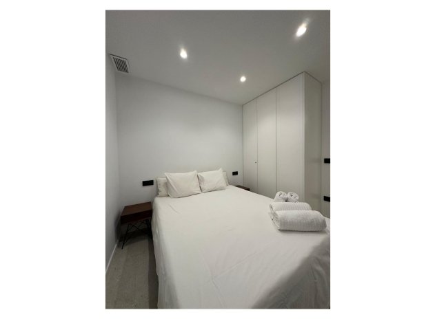 Resale - Apartment / flat - Alicante - Center