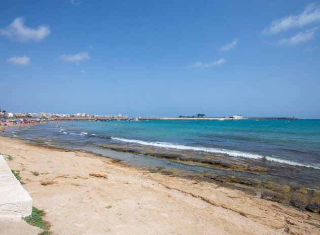 Wiederverkauf - Wohnung - Torrevieja - Playa de los Naufragos