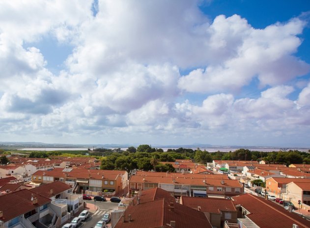 Wiederverkauf - Wohnung - Torrevieja - Playa de los Naufragos