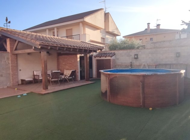 Resale - Semi Detached Villa - Caudete