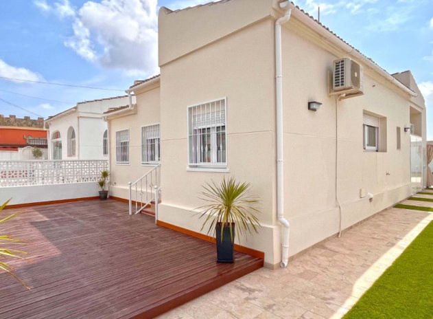 Reventa - Villa - Torrevieja - San Luis