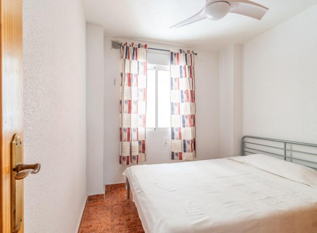 Resale - Apartment / flat - Torrevieja - Nueva Torrevieja