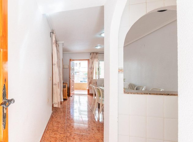 Resale - Apartment / flat - Torrevieja - Nueva Torrevieja