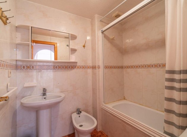 Wiederverkauf - Wohnung - Torrevieja - Nueva Torrevieja