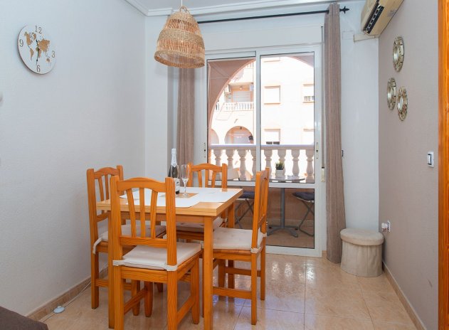 Revente - Appartement - Torrevieja - Center