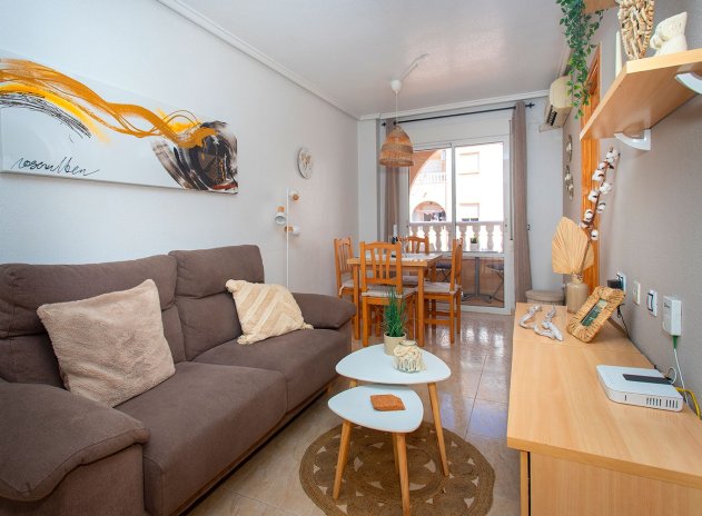 Herverkoop - Appartement / flat - Torrevieja - Center