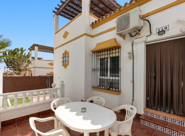 Herverkoop - Terraced house - Torrevieja - Los altos