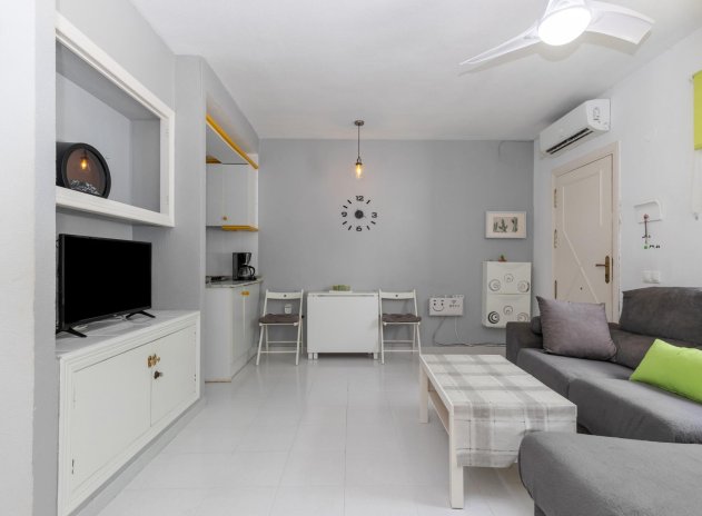 Reventa - Terraced house - Torrevieja - Los altos