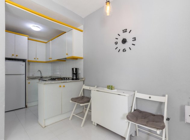 Reventa - Terraced house - Torrevieja - Los altos