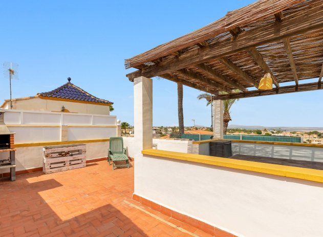 Herverkoop - Terraced house - Torrevieja - Los altos