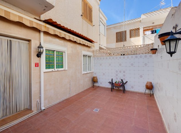 Herverkoop - Appartement / flat - Torrevieja - Playa de Los Locos-Curva del Palangre