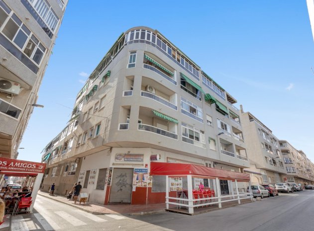 Reventa - Apartamento / piso - Torrevieja - Estacion de autobuses